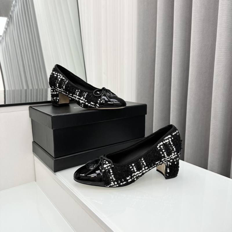 Ch*el high heels